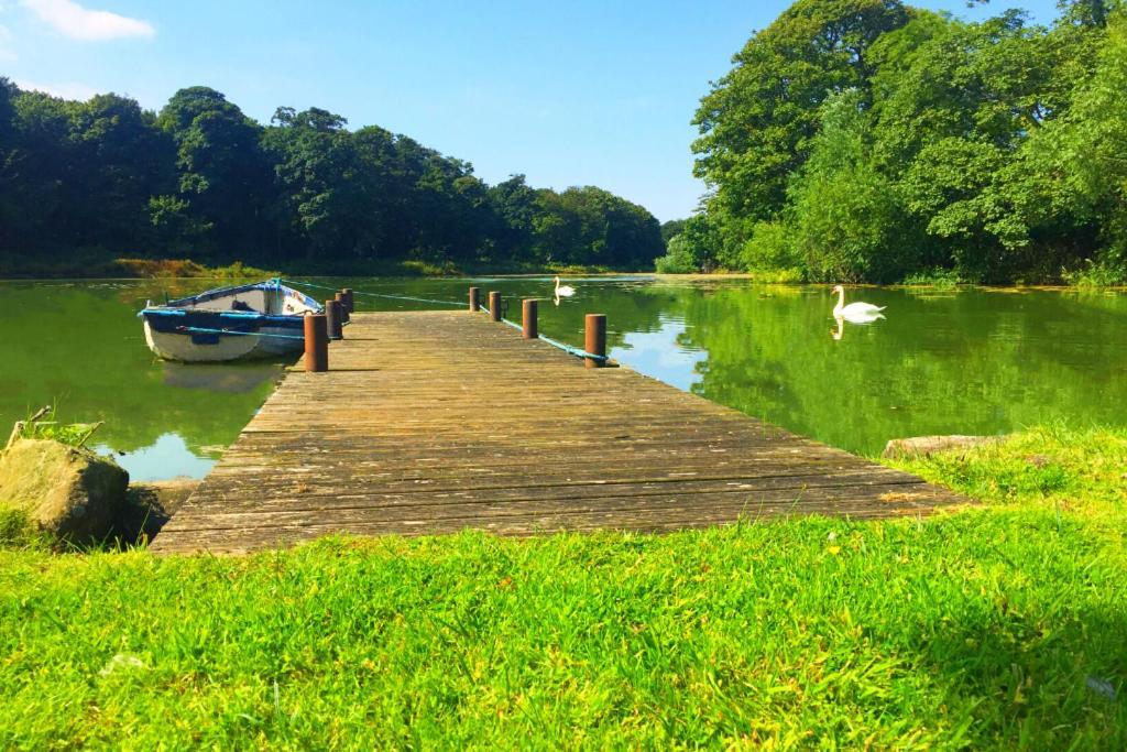 The Lodge By The Lake, Dunbar Luaran gambar